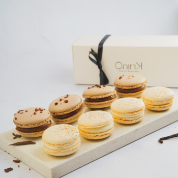 Macarons à la Vanille et au Chocolat