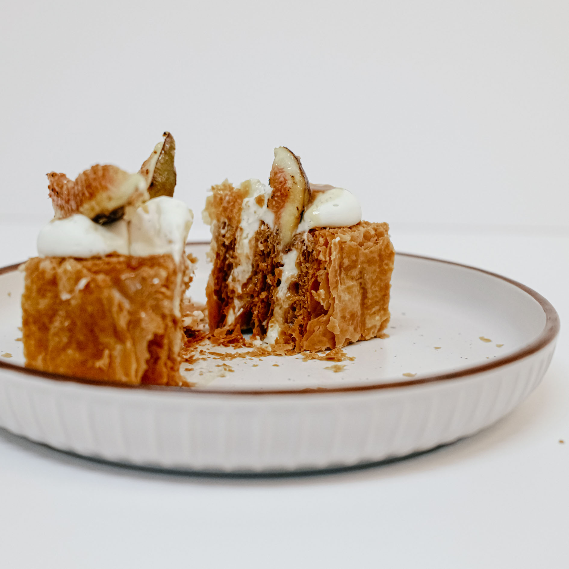 Mille-Feuille – Fig & Burnt Hone
